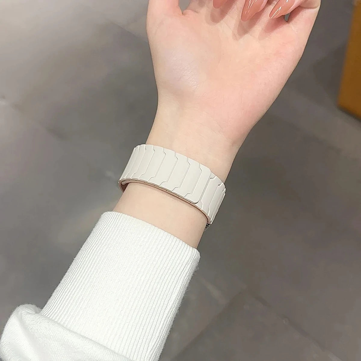Pulsera magnética para reloj Fitbit Versa 3, Versa 4, Sense 1 y Sense 2 blanca