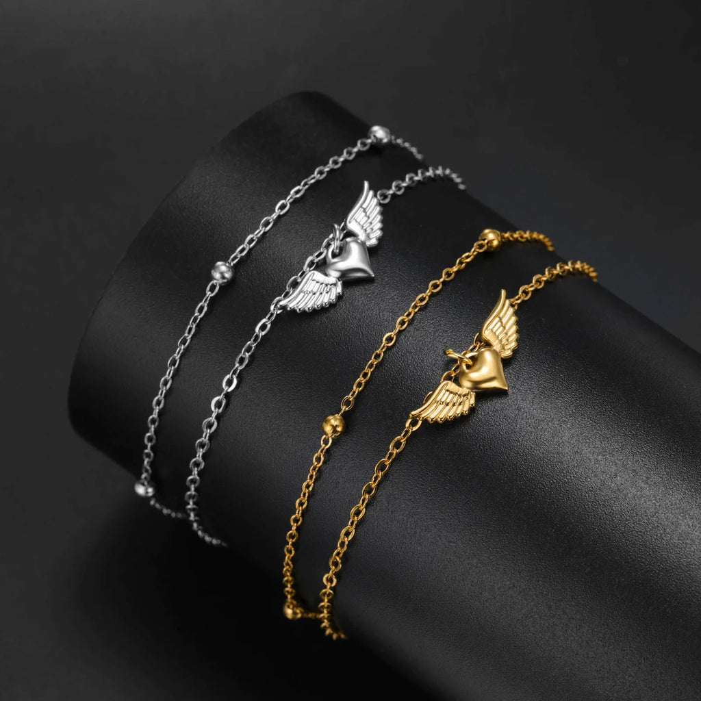Pulsera ajustable alas de ángel dorada
