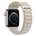 Pulsera Apple Watch con hebilla deportiva beige