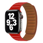 Pulsera Apple Watch con cierre magnético rojo