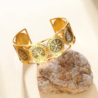 Pulsera árbol de la vida de estilo nórdico adornada con runas doradas