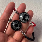 Pulsera con Media Luna y Sol Luminoso rojo y negro