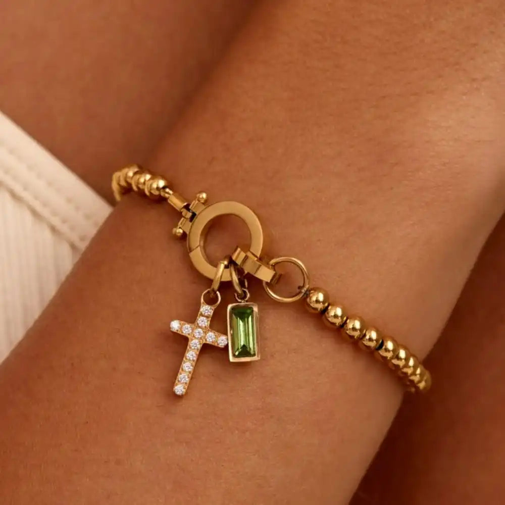 Pulsera con cruz y piedra de nacimiento de diciembre