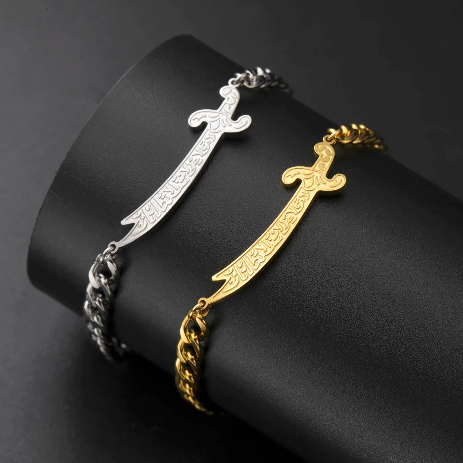 Pulsera con espada Ali Zulfiqar árabe oro