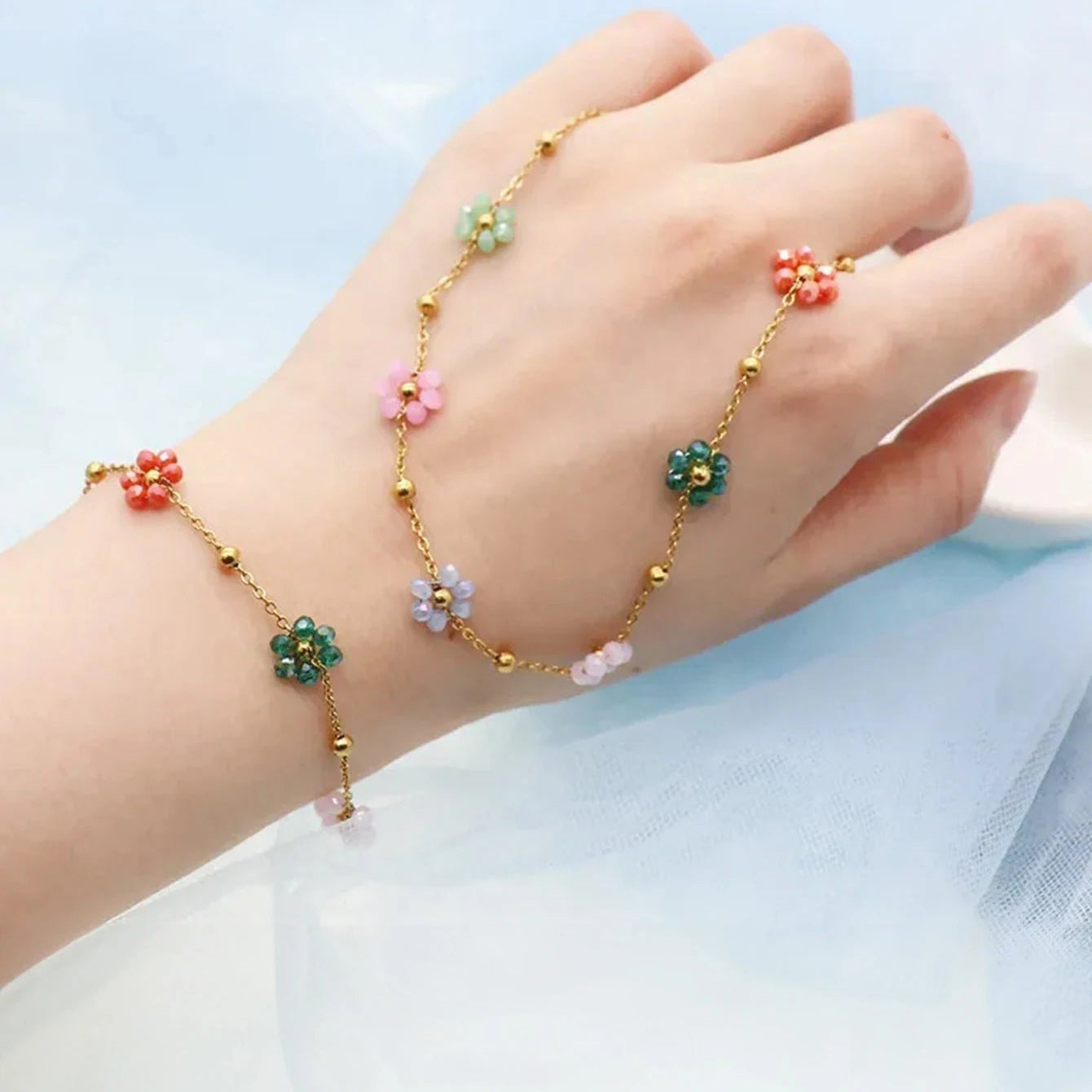 Pulsera con Flores de Colores