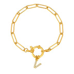 Pulsera personalizada con la inicial v