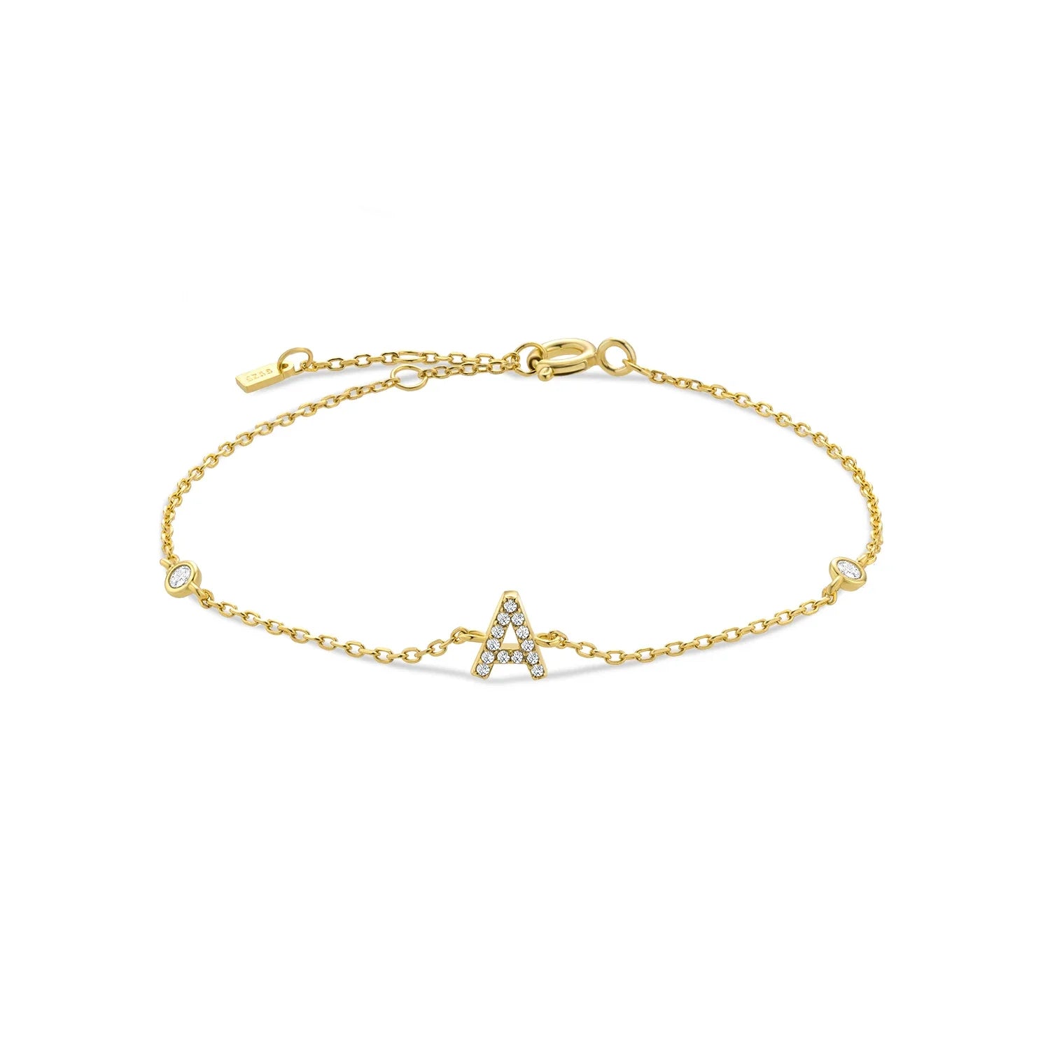 Pulsera con inicial de strass dorado a