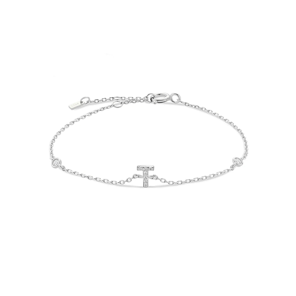 Pulsera con inicial de strass plateado t