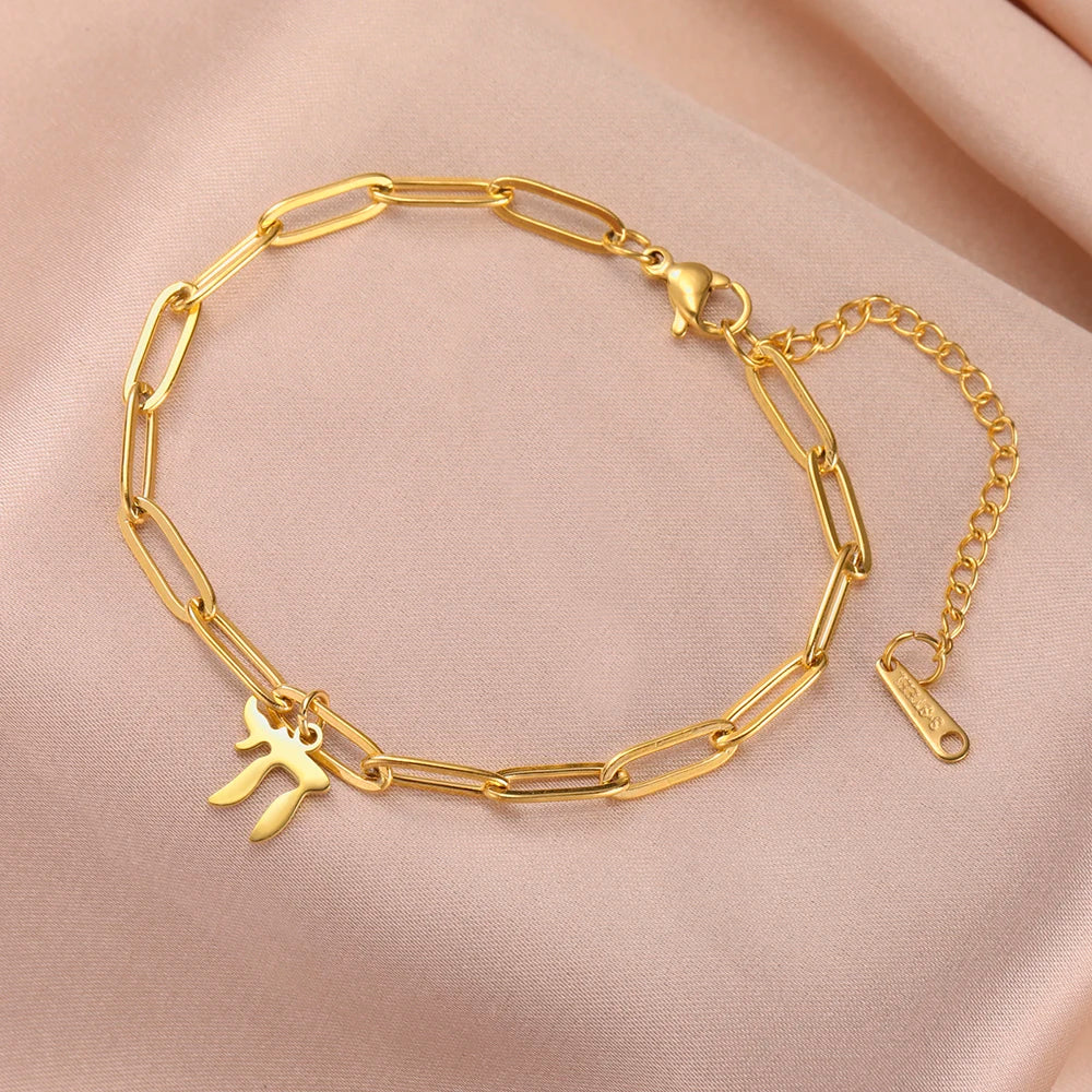 Pulsera con el símbolo de vida judía Chai oro