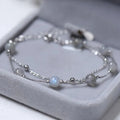 Pulsera con cuentas de piedra luna de reflejos irisados