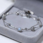 Pulsera con cuentas de piedra luna de reflejos irisados
