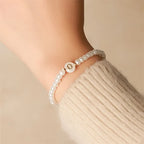 Pulsera blanca inicial o