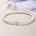 Pulsera blanca inicial y