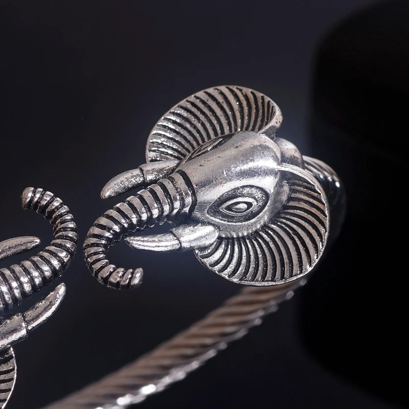 Pulsera budista con elefantes para mujer