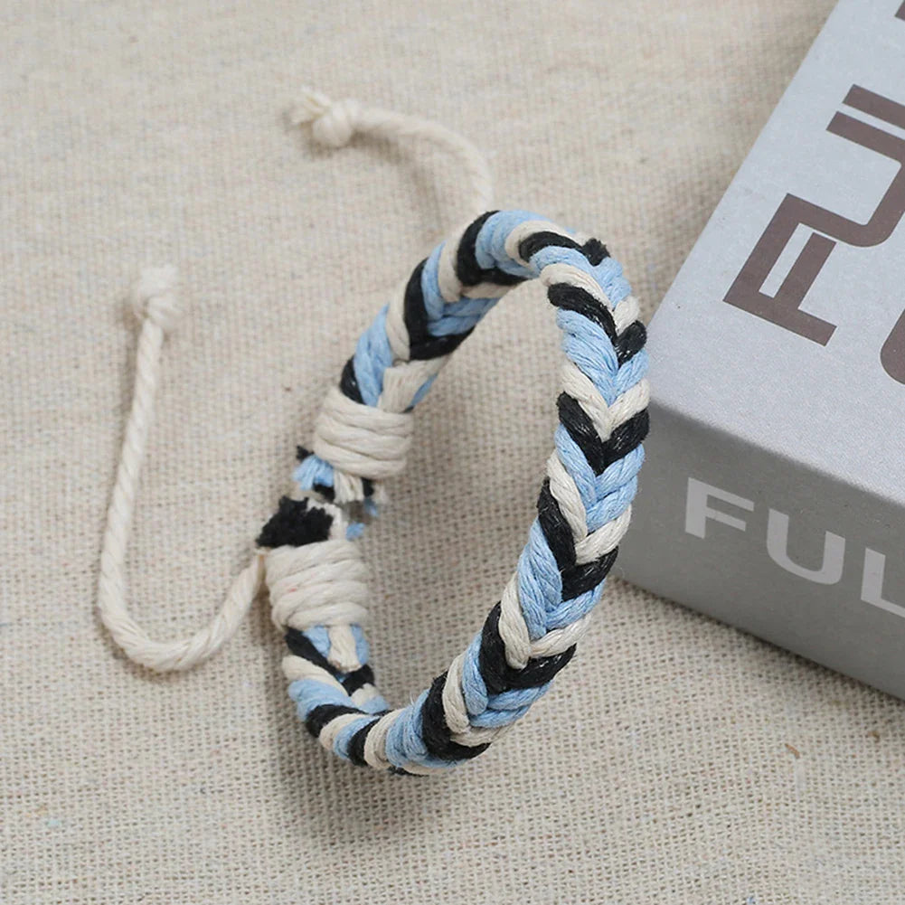 Pulsera brasileña de hilo de algodón con efecto natural azul
