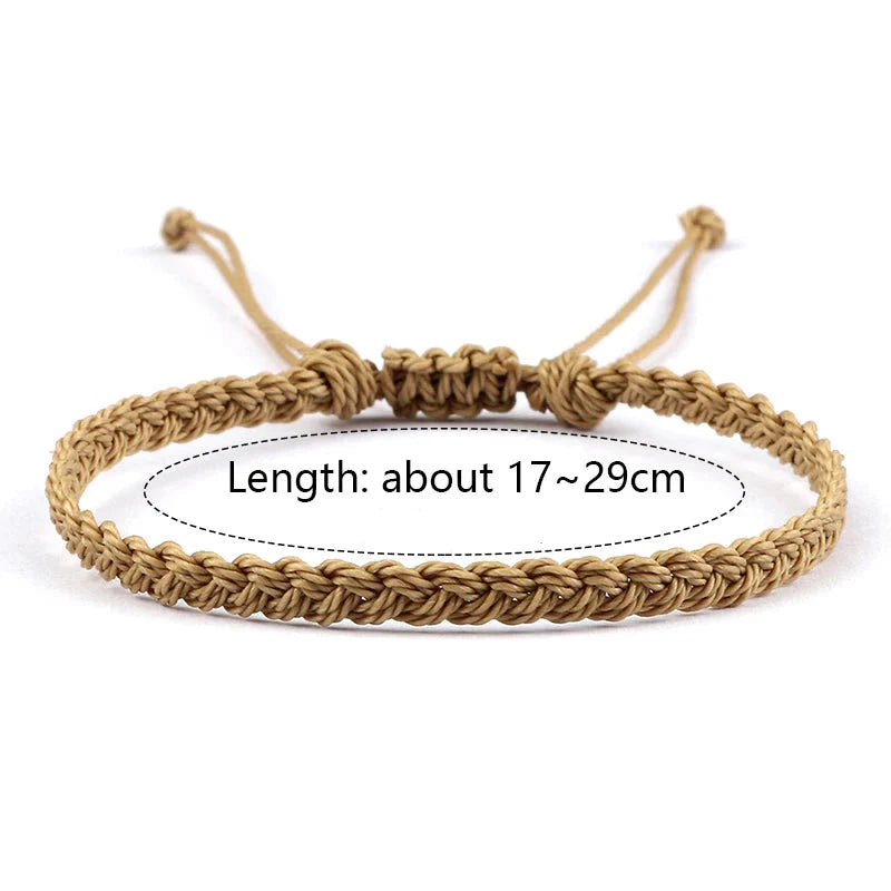 Pulsera brasileña fina y ajustable