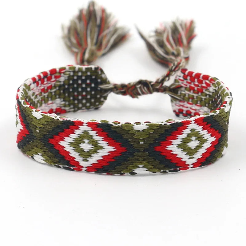 Pulsera brasileña ancha con motivos geométricos negro