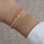 Pulsera de colores con inicial de strass - letra 