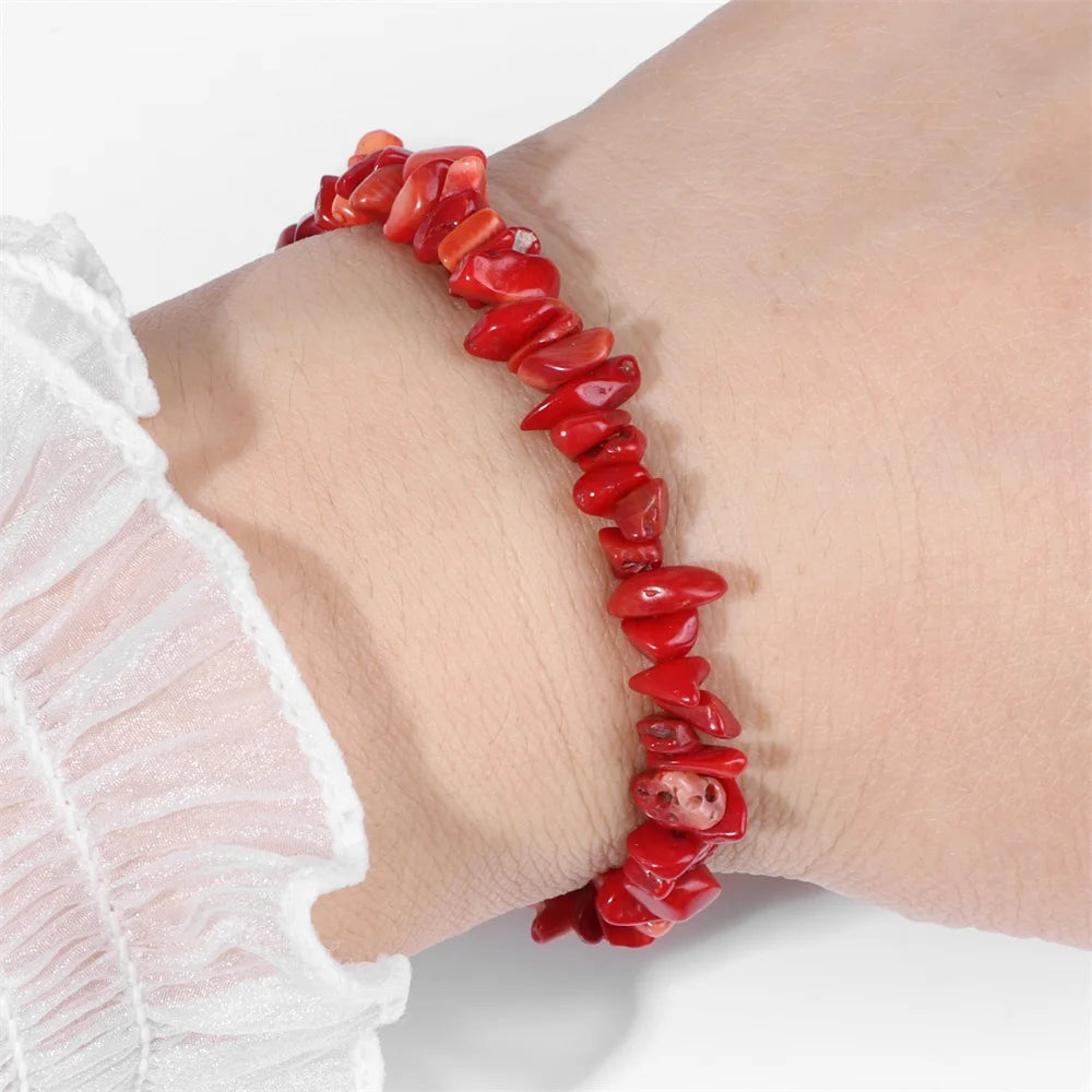 Pulsera de coral pequeños fragmentos rojos
