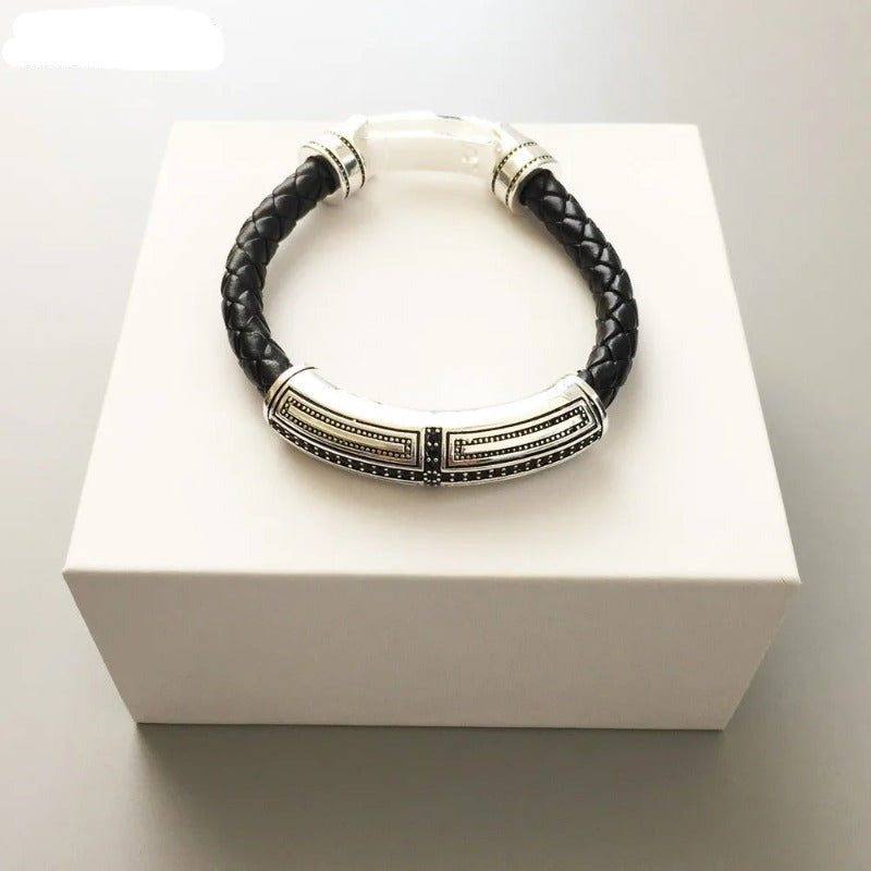 Pulsera Cruz Rústica de Cuero - Exception®