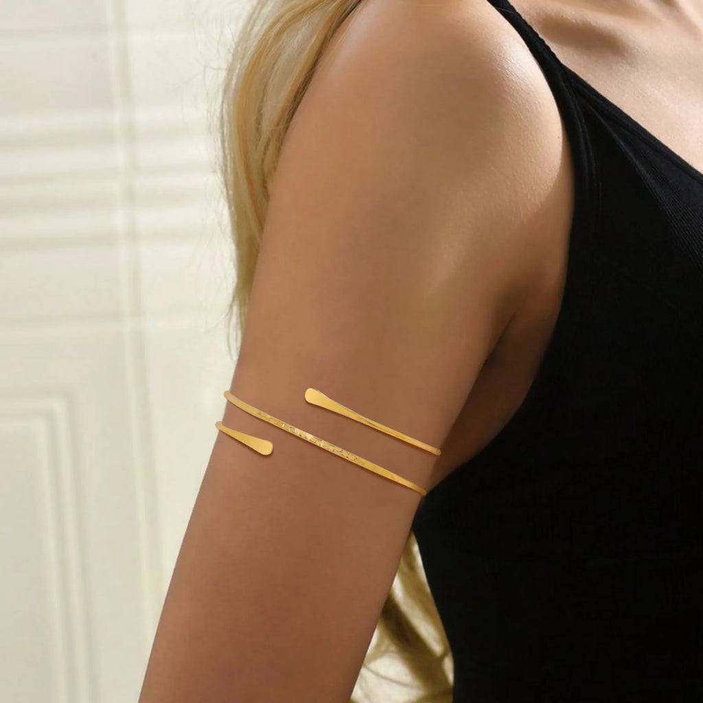 Pulsera de brazo para mujer - cadena fina para bíceps dorada