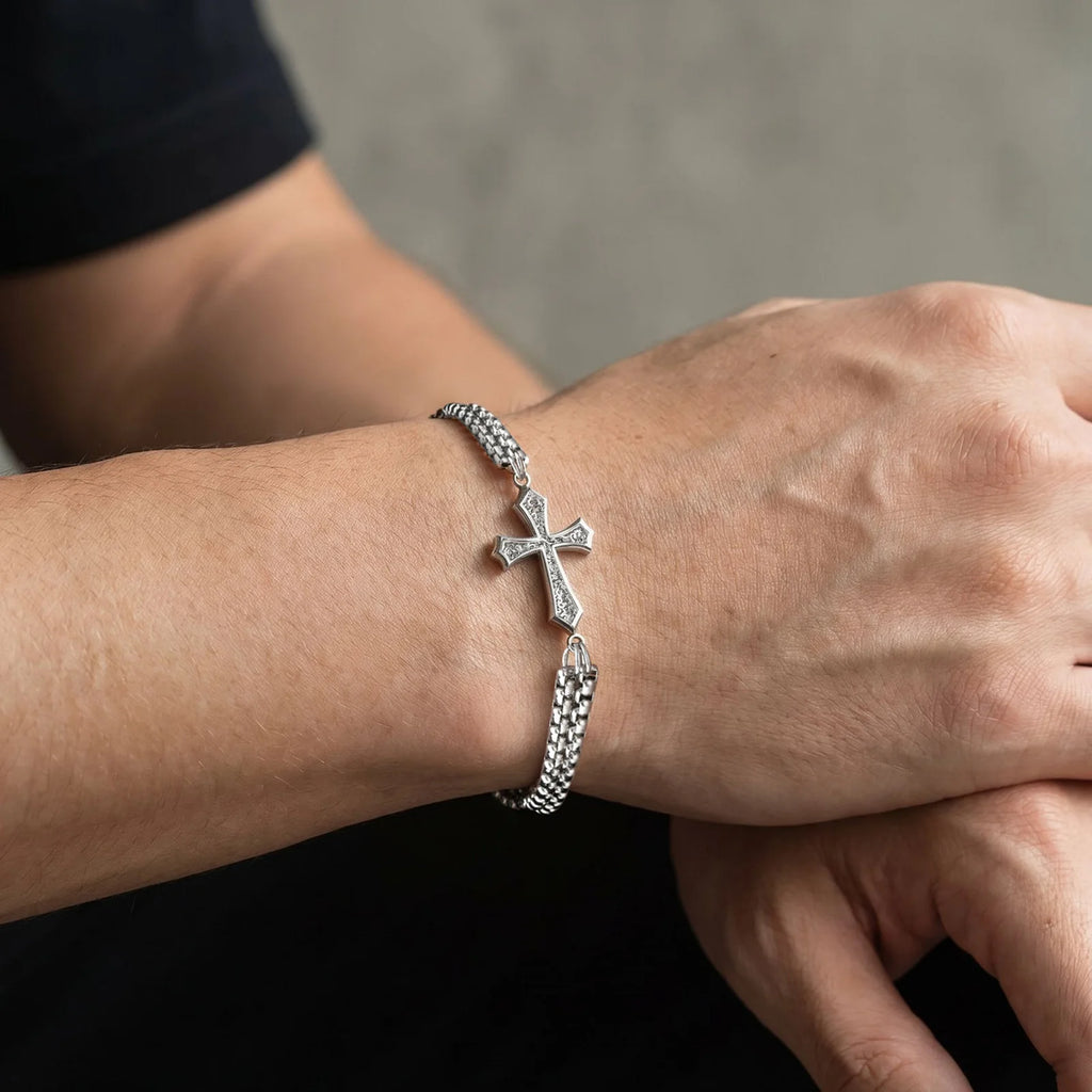 Pulsera doble cadena y cruz