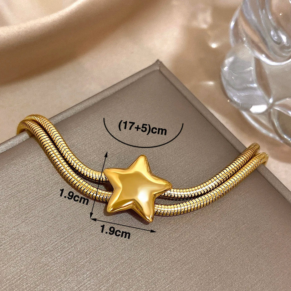 Pulsera de doble vuelta y estrella abombada