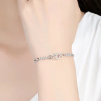 Pulsera elegante con corazón de circonio blanco