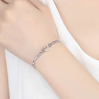 Pulsera elegante con corazón de circonio blanco