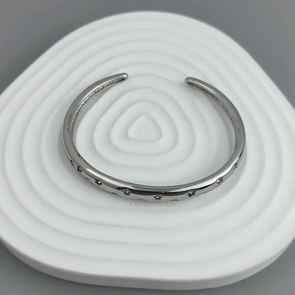 Pulsera Elegante con Estrellas Astros plata