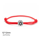 Pulsera de cuerda con el símbolo judío <span data-glossary-id="etoile-de-david">estrella de David</span> rojo y plata