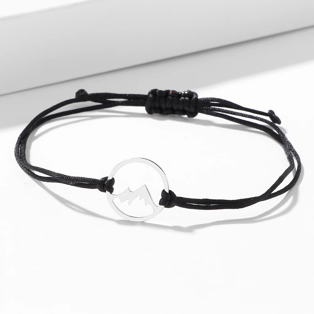 Pulsera cuerda con colgante redondo de montaña 