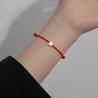 Pulsera de Cuerda con Trébol de 4 Hojas Blanco rojo