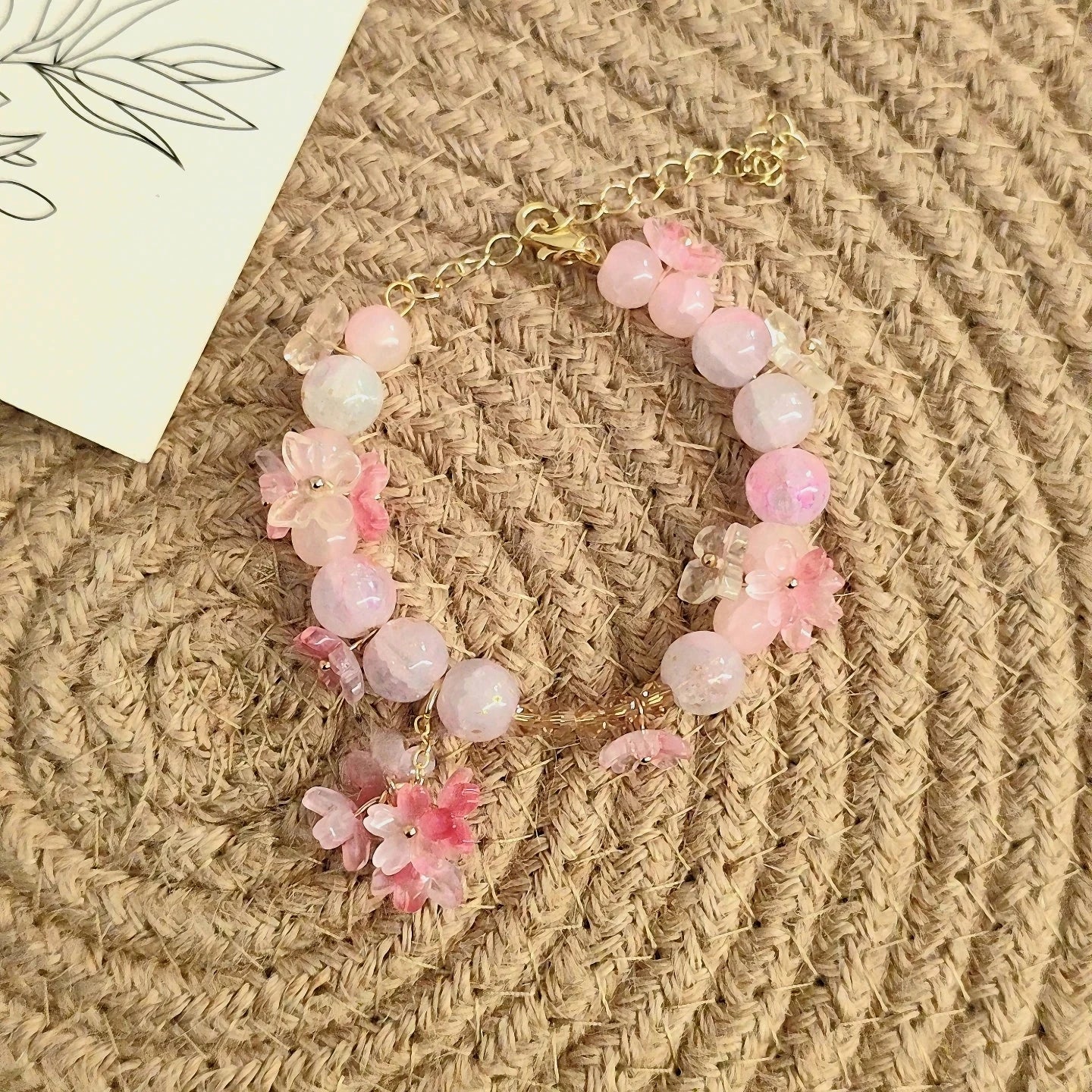 Pulsera de Perlas con Flores rosa
