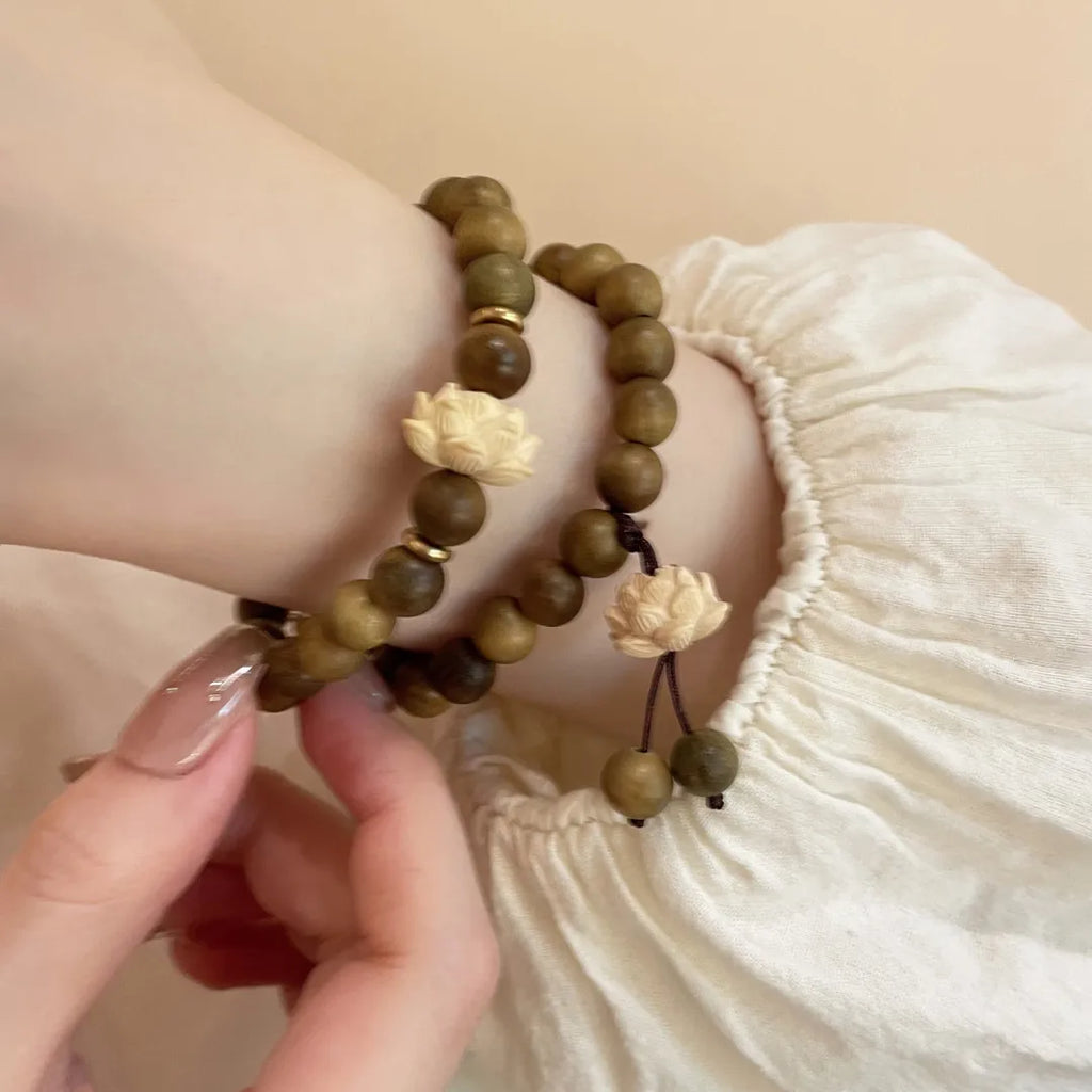 Pulsera de cuentas de madera natural