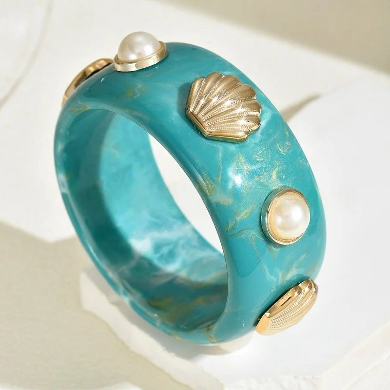 Pulsera de resina con concha verde