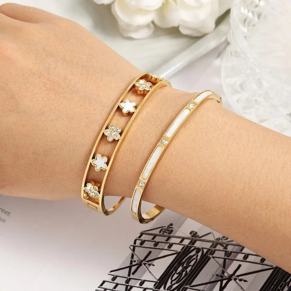 Pulsera Gourmette Flores Finas de 5 pétalos a