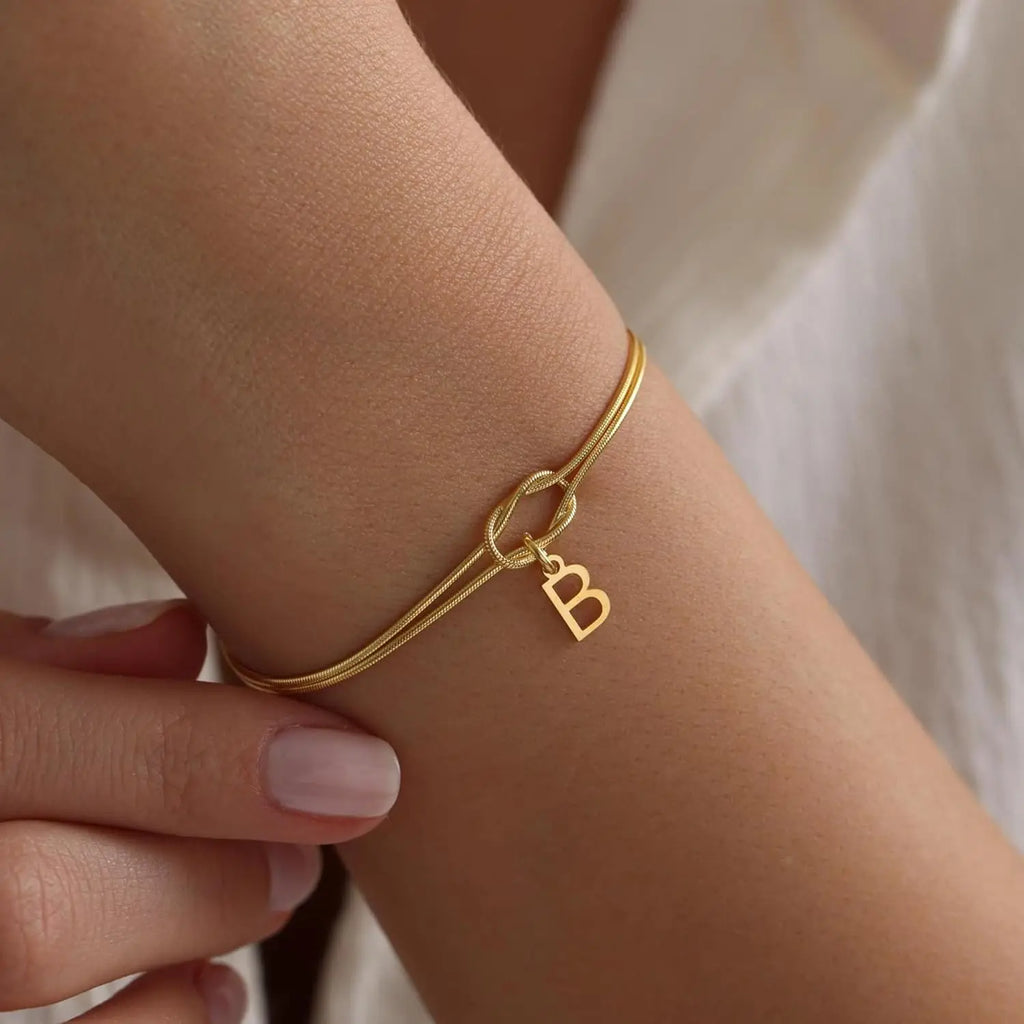 Pulsera inicial y lazo - letra 