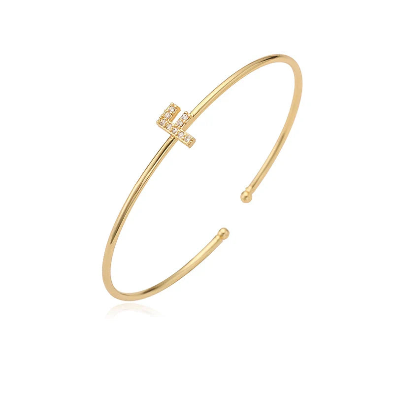 Pulsera minimalista con inicial f