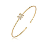 Pulsera minimalista con inicial m