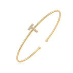 Pulsera minimalista con inicial t