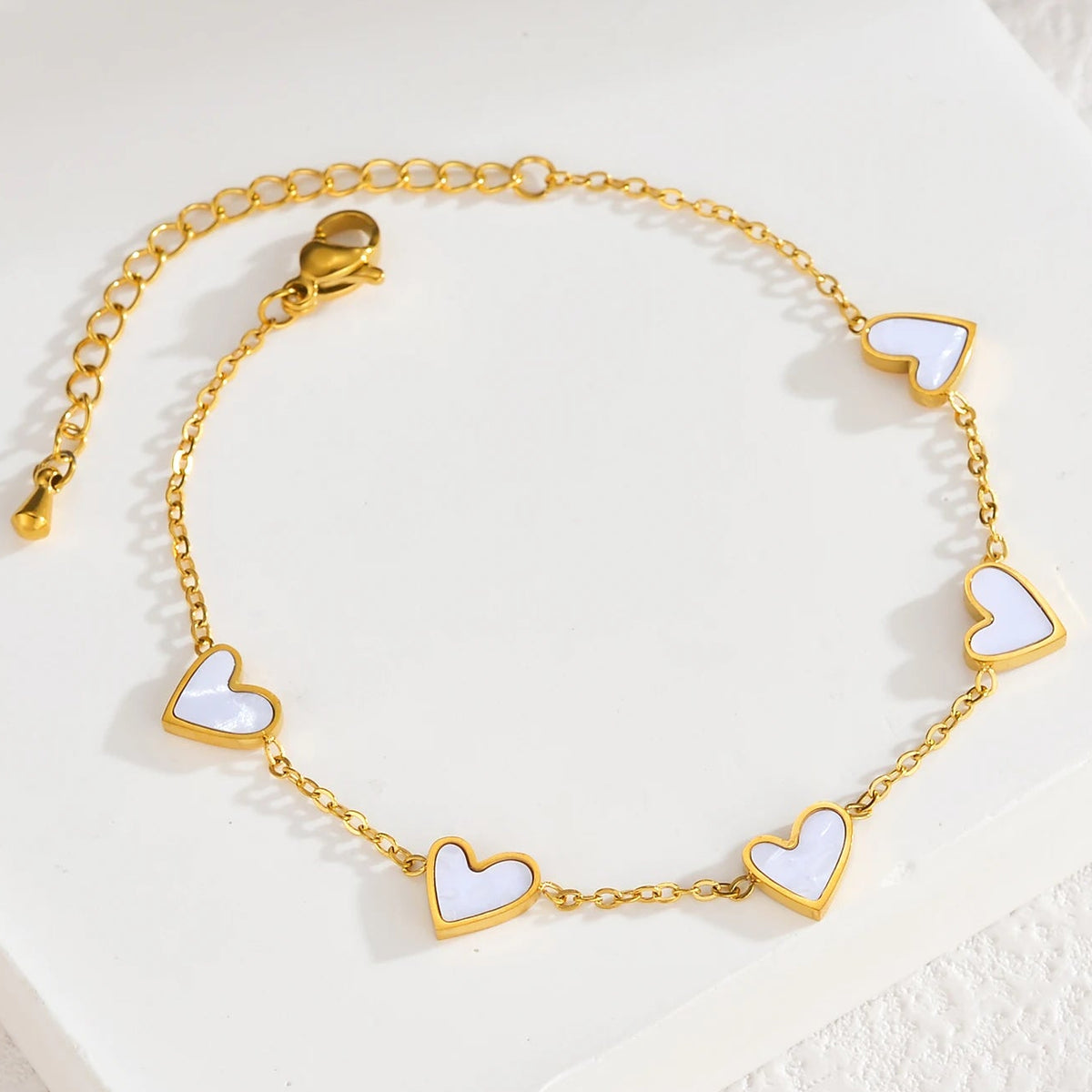 Pulsera muestrario de corazones blanca
