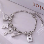 Pulsera de mujer con llaves y candados de plata