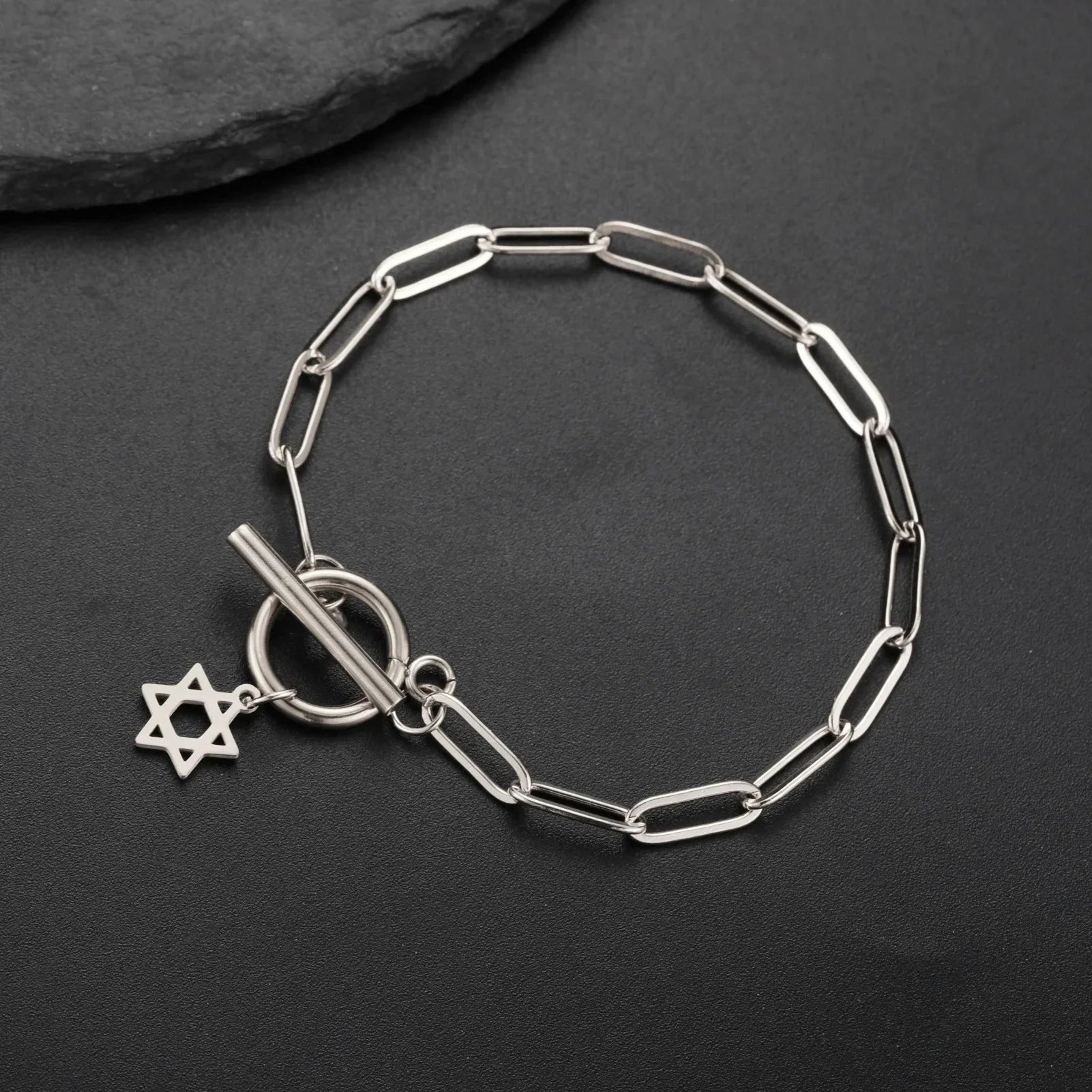 Pulsera para mujer con colgante de la <span data-glossary-id="étoile de David">estrella de David</span> símbolo judío plata