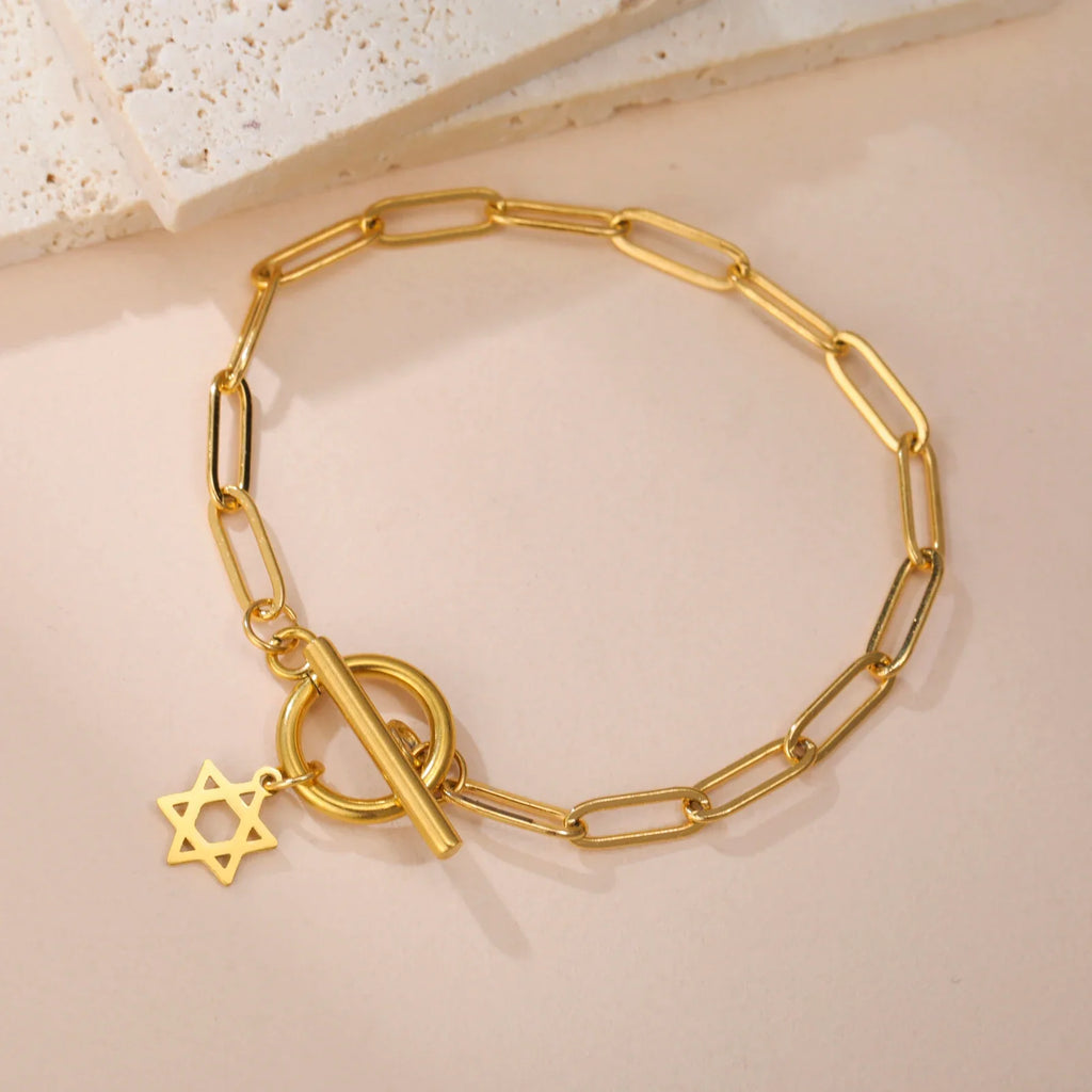 Pulsera para mujer con colgante de la <span data-glossary-id="étoile de David">estrella de David</span> símbolo judío oro