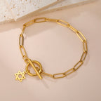 Pulsera para mujer con colgante de la <span data-glossary-id="étoile de David">estrella de David</span> símbolo judío oro