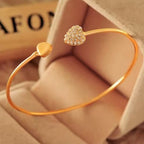 Pulsera Retro con Corazón y Cristal 