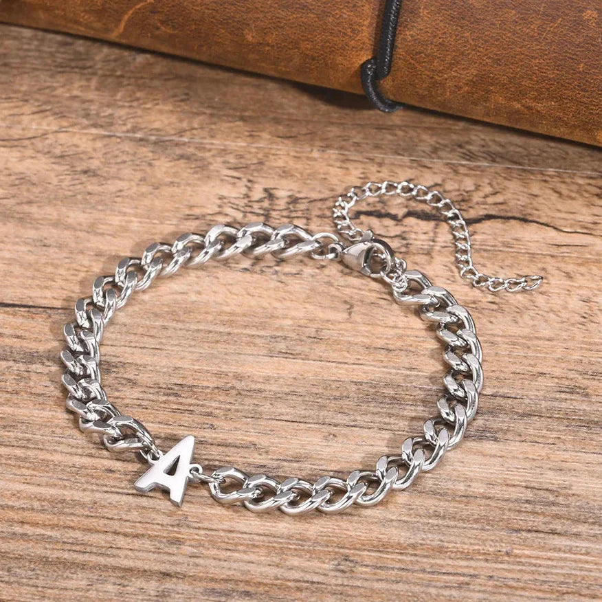 Pulsera trenzada inicial