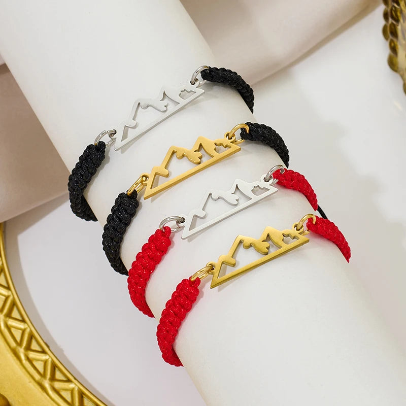Pulsera Trenzada con Colgante Montaña rojo y oro