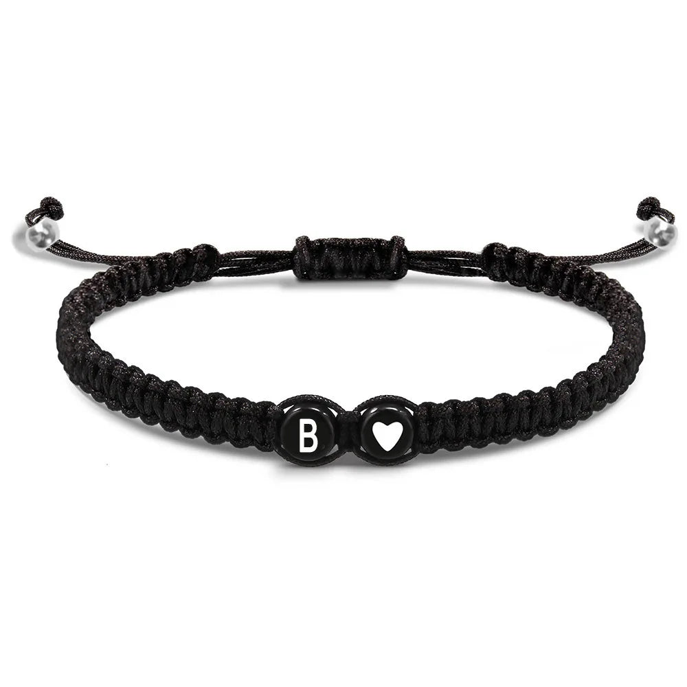 Pulsera trenzada inicial b